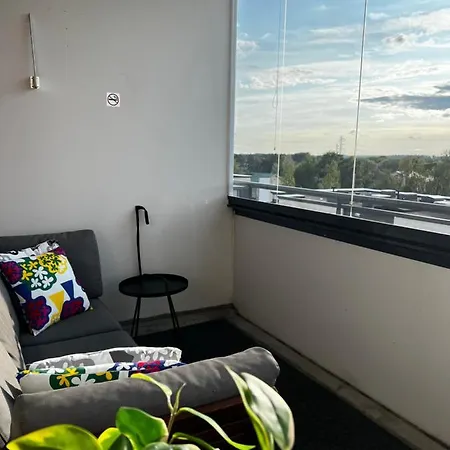 Top Floor Flat With Sauna, A/C & Free Parking Vantaa Exterior photo
