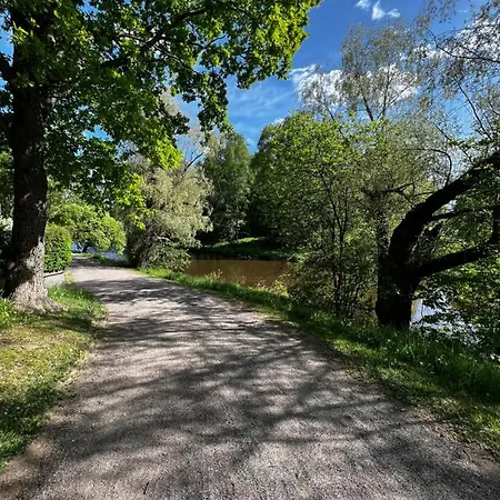 Top Floor Flat With Sauna, A/C & Free Parking Vantaa Exterior photo