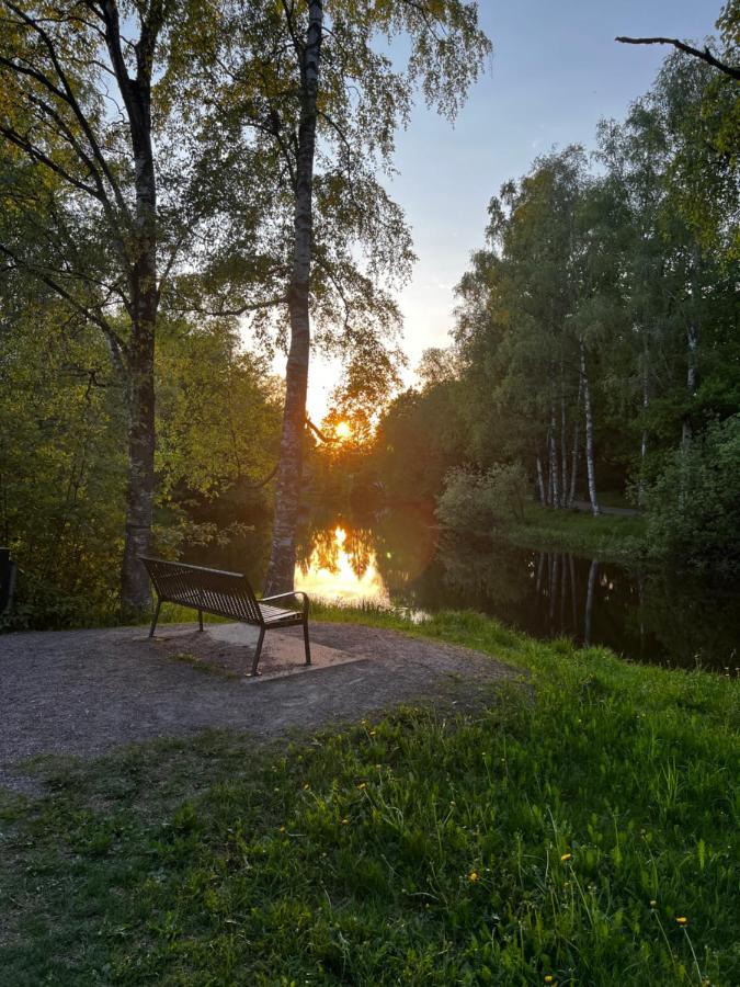 Floor Flat With Sauna, A/c & Free Parking Appartement