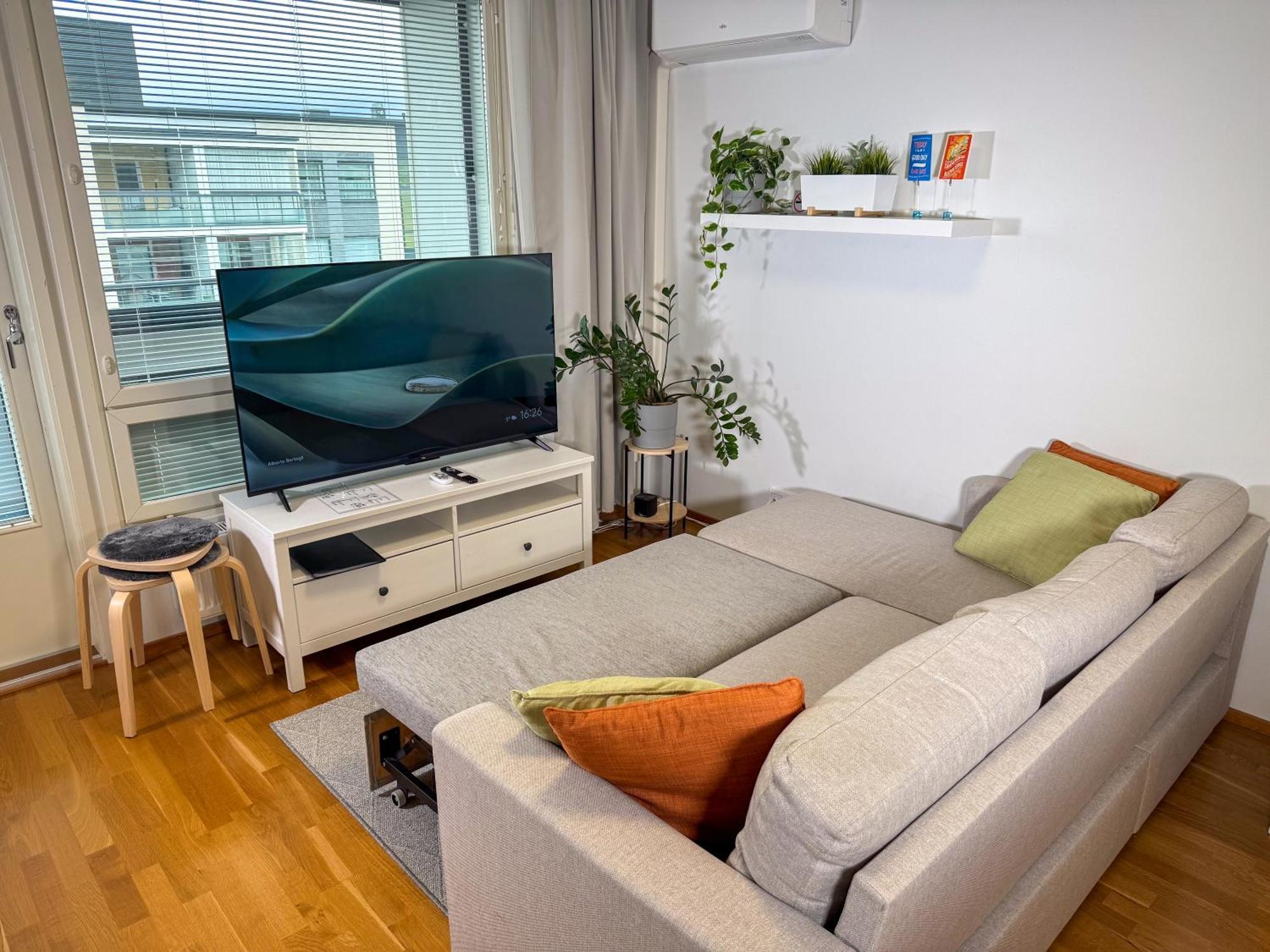 Appartement Floor Flat With Sauna, A/c & Free Parking *